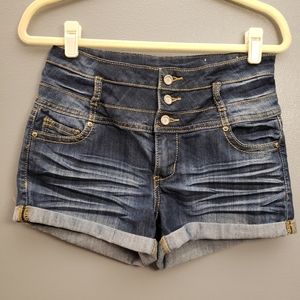 1st Kiss high waist Shorts